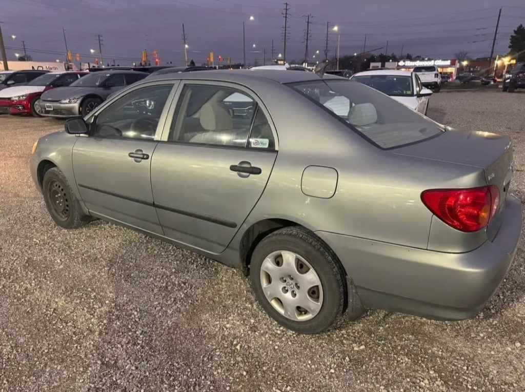 2003 Toyota Corolla